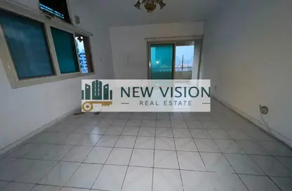 Apartment - 3 Bedrooms - 2 Bathrooms for rent in Salam Tower - Al Majaz 1 - Al Majaz - Sharjah