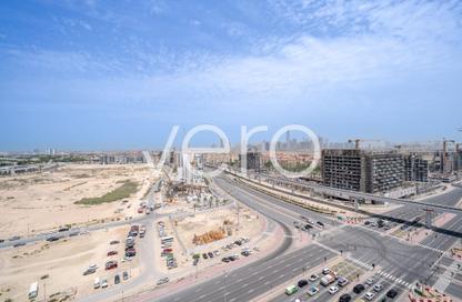 شقة - 2 غرف نوم - 3 حمامات للايجار في بي جي وان - الفرجان - دبي