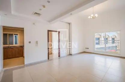 Apartment - 1 Bedroom - 2 Bathrooms for rent in Rose Palace - Arjan - Dubai Apartment - 1 Bedroom - 2 Bathrooms for rent in Rose Palace - Arjan - Dubai