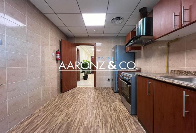 80708299 - Property Image 3