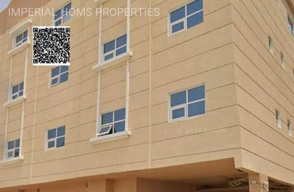عمارة بالكامل - استوديو - 8 حمامات للبيع في الجرف الصناعية 3 - الجرف الصناعية - عجمان