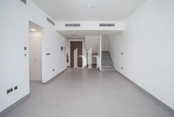 147789101 - Property Image 2