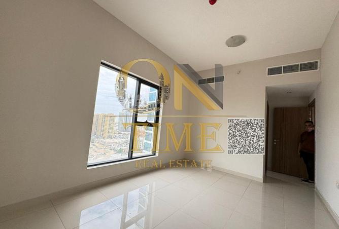 87451339 - Property Image 2