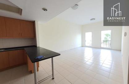 شقة - 2 غرف نوم - 3 حمامات للبيع في مبنى 132 - طراز حديث - ديسكفري جاردنز - دبي شقة - 2 غرف نوم - 3 حمامات للبيع في مبنى 132 - طراز حديث - ديسكفري جاردنز - دبي