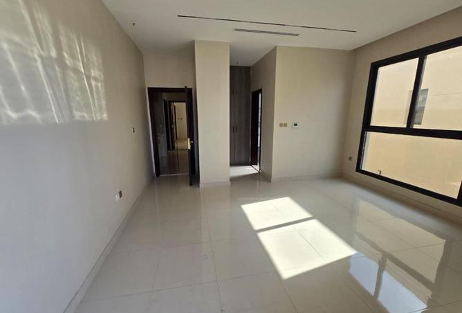 86165354 - صورة العقار 3