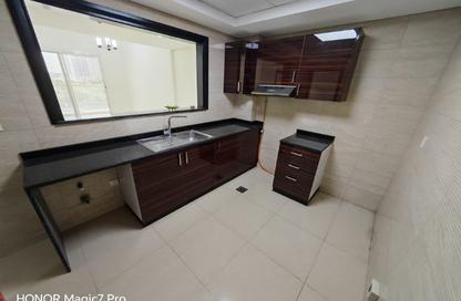 Apartment - 1 - 2 for rent in Royal JVC Building - District 10 - Jumeirah Village Circle - Dubai