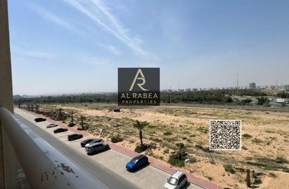 Apartment - 2 Bedrooms - 3 Bathrooms for rent in Al Amira Village - Al Yasmeen - Ajman