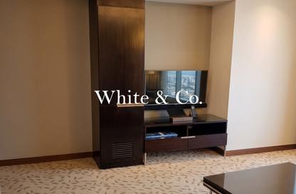 Apartment - 1 Bedroom - 1 Bathroom for sale in The Dubai Mall Residences - Downtown Dubai - Dubai