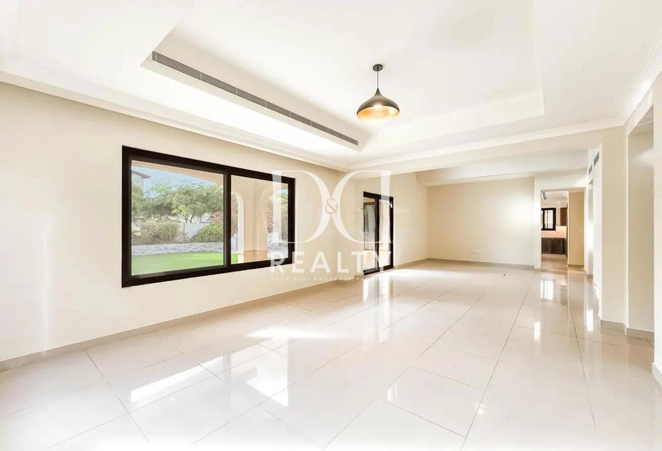 Huge Plot | Available End of March | Close to Pool photo 5
