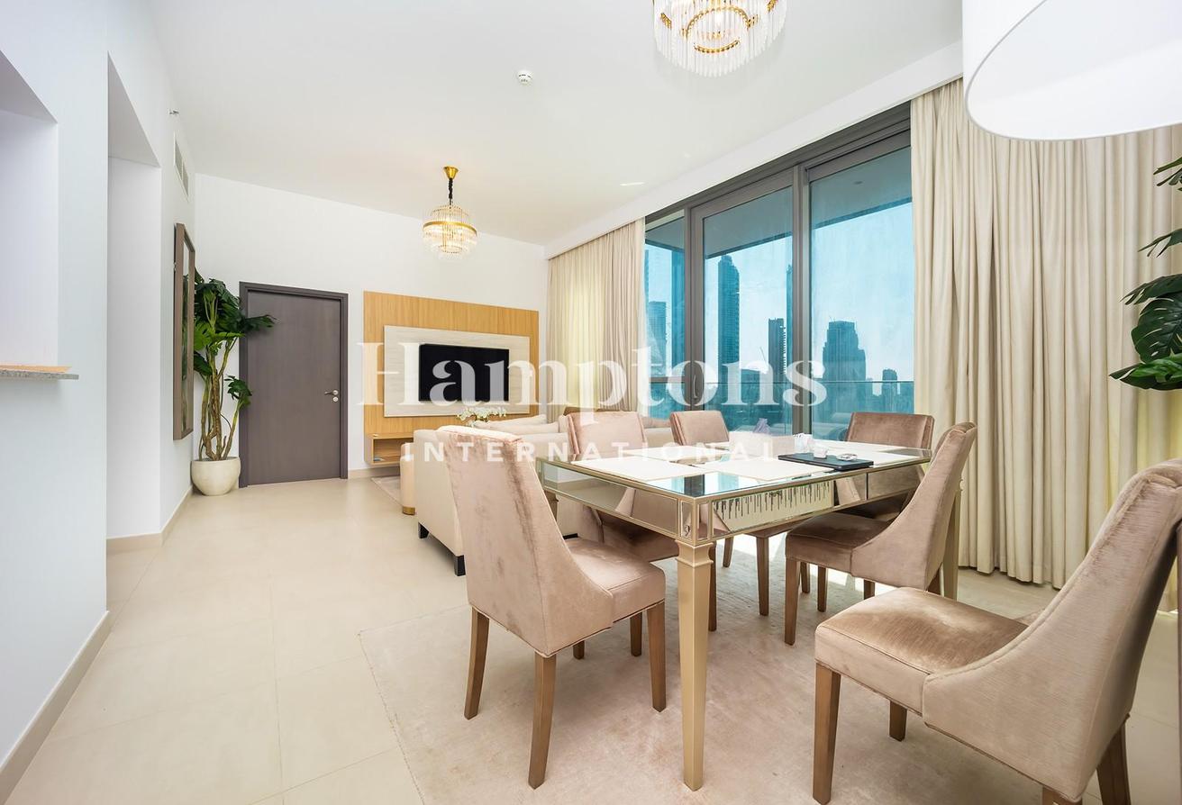 Mall Access | Burj Khalifa View | Fully Furnished photo 6