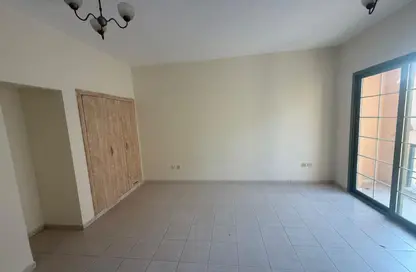 Apartment - Studio - 1 Bathroom for rent in Building N11 - Persia Cluster - International City - Dubai