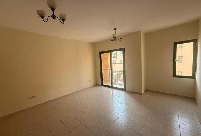 54941020 - Property Image 2