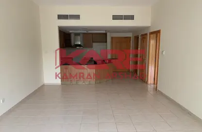 شقة - غرفة نوم - 2 حمامات للايجار في مبنى 184 - طراز مغولي - ديسكفري جاردنز - دبي