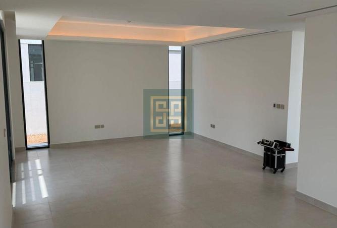 104693359 - Property Image 3
