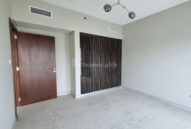 128840460 - Property Image 3