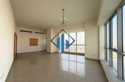 Apartment - 3 Bedrooms - 4 Bathrooms for rent in Julphar Residential Tower - Julphar Towers - Al Nakheel - Ras Al Khaimah
