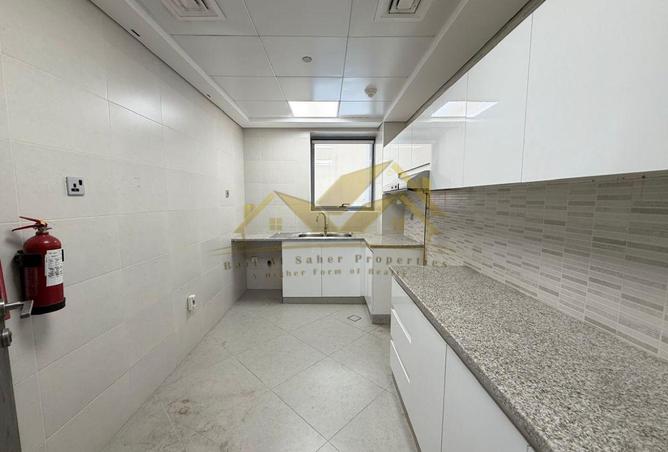 53171755 - Property Image 3