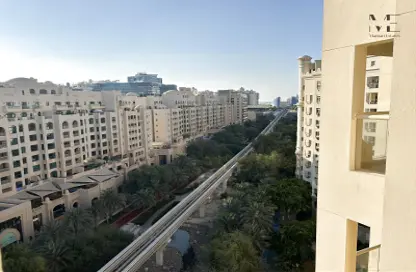 شقة - 2 غرف نوم - 4 حمامات للايجار في الحلاوي - مساكن شور لاين - نخلة جميرا - دبي