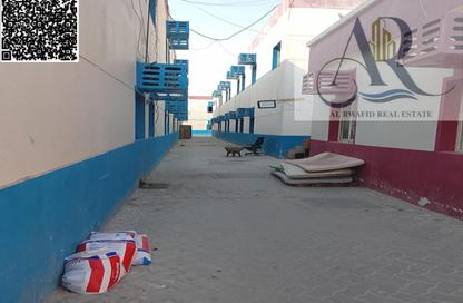 Labor Camp - Studio - 7+ for rent in Al Sajaa S - Al Sajaa - Sharjah