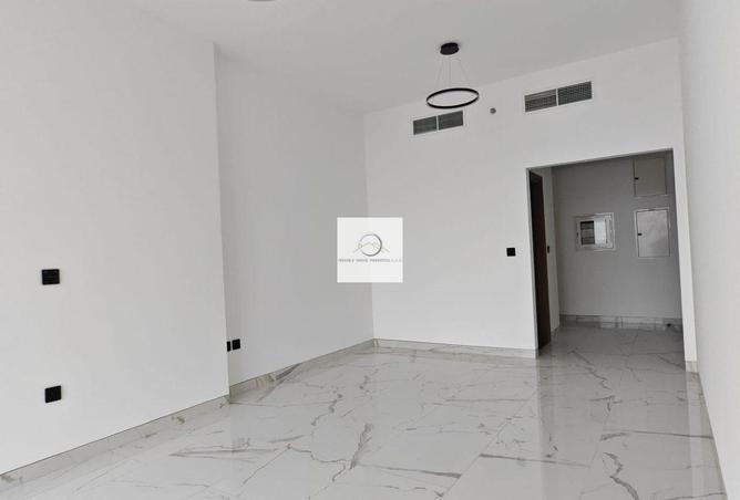 81114494 - Property Image 2