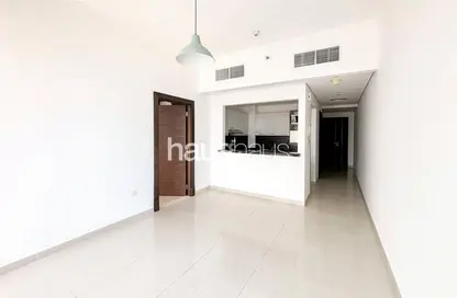 Apartment - 1 Bedroom - 2 Bathrooms for rent in Silverene Tower A - Silverene - Dubai Marina - Dubai