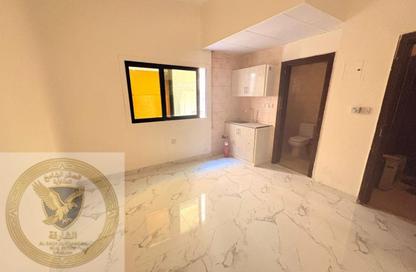 Apartment - Studio - 1 Bathroom for rent in Al Mujarrah - Al Sharq - Sharjah