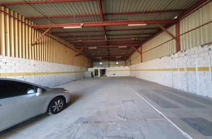 Warehouse - Studio - 2 for rent in Wadi AL AIN 1 - Al Noud - Al Ain