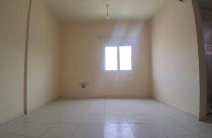 Apartment - Studio - 1 Bathroom for rent in Fire Station Road - Muwaileh - Sharjah