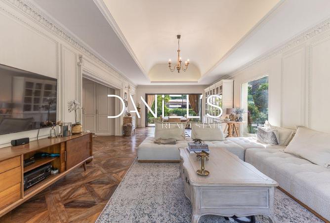 property-image