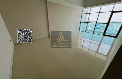Apartment - 2 Bedrooms - 3 Bathrooms for sale in Gulfa Towers - Al Rashidiya 1 - Al Rashidiya - Ajman