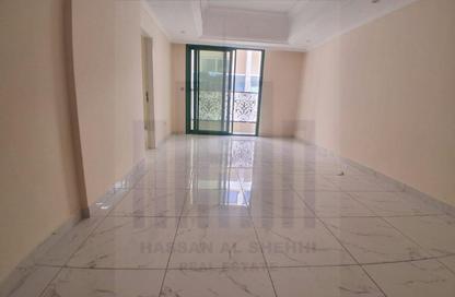 Apartment - 2 - 2 for rent in Fire Station Road - Muwaileh - Sharjah