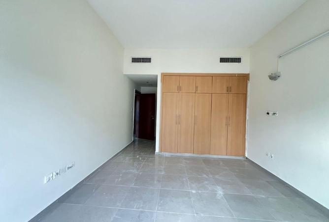 66703923 - صورة العقار 3