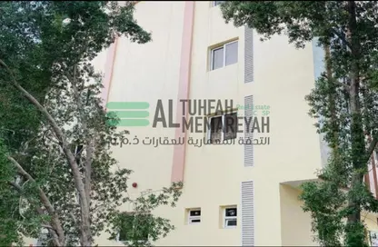 عمارة بالكامل للبيع في مجمع مويلح - تجارية مويلح - الشارقة عمارة بالكامل للبيع في مجمع مويلح - تجارية مويلح - الشارقة