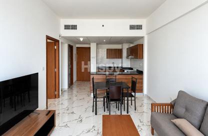 Apartment - 1 - 2 for rent in West - Marina Residences Phase 3 - Al Hamra Village - Ras Al Khaimah