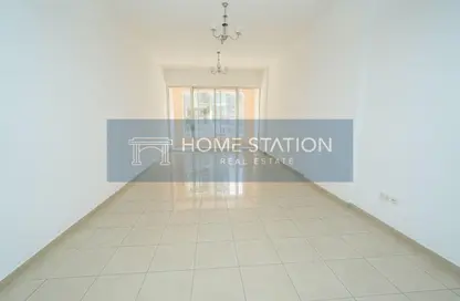 شقة - 2 غرف نوم - 3 حمامات للايجار في سيتي هاوس 2 - البرشاء 1 - البرشاء - دبي