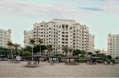 Apartment - 3 Bedrooms - 4 Bathrooms for rent in Al Sarrood - Shoreline Apartments - Palm Jumeirah - Dubai