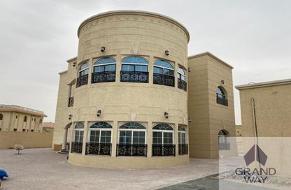Villa - 6 - 7 for rent in Al Warqa'a 4 - Al Warqa'a - Dubai Villa - 6 - 7 for rent in Al Warqa'a 4 - Al Warqa'a - Dubai