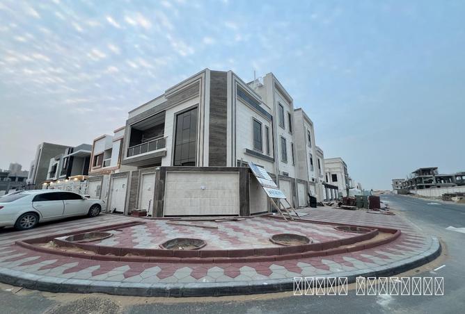 72726209 - Property Image 2