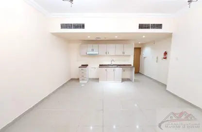 شقة - 1 حمام للايجار في برج لوتاه - النهدة - الشارقة