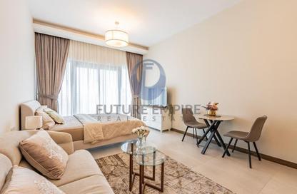 Apartment - Studio - 1 for rent in SOL Bay - Business Bay - Dubai