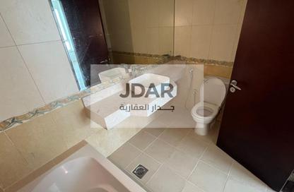 Apartment - 2 - 3 for sale in Al Majaz 3 - Al Majaz - Sharjah Apartment - 2 - 3 for sale in Al Majaz 3 - Al Majaz - Sharjah
