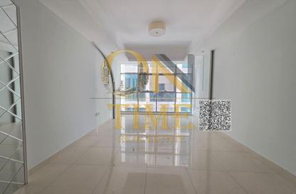 Apartment - 2 Bedrooms - 3 Bathrooms for sale in Gulfa Towers - Al Rashidiya 1 - Al Rashidiya - Ajman