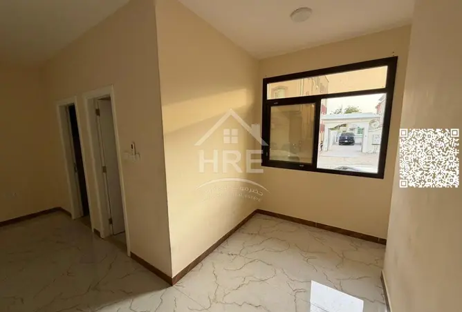 100862983 - Property Image 3