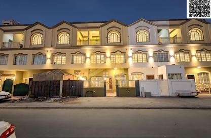 Penthouse - 3 Bedrooms - 4 Bathrooms for sale in Al Zaheya Gardens - Al Zahya - Ajman