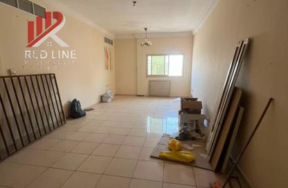 Apartment - 2 Bedrooms - 1 Bathroom for rent in Al Mareija - Al Gharb - Sharjah