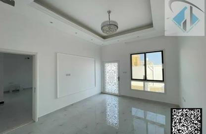 Villa - 3 Bedrooms - 5 Bathrooms for sale in Al Yasmeen 1 - Al Yasmeen - Ajman