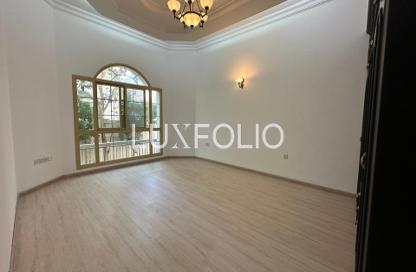 Villa - 5 Bedrooms - 5 Bathrooms for rent in Umm Suqeim 2 Villas - Umm Suqeim 2 - Umm Suqeim - Dubai