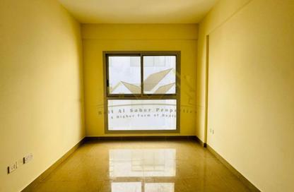 Apartment - Studio - 1 Bathroom for rent in Karama Park Area - Al Karama - Dubai