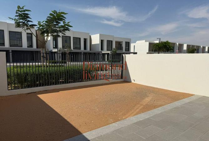 100832191 - Property Main Image