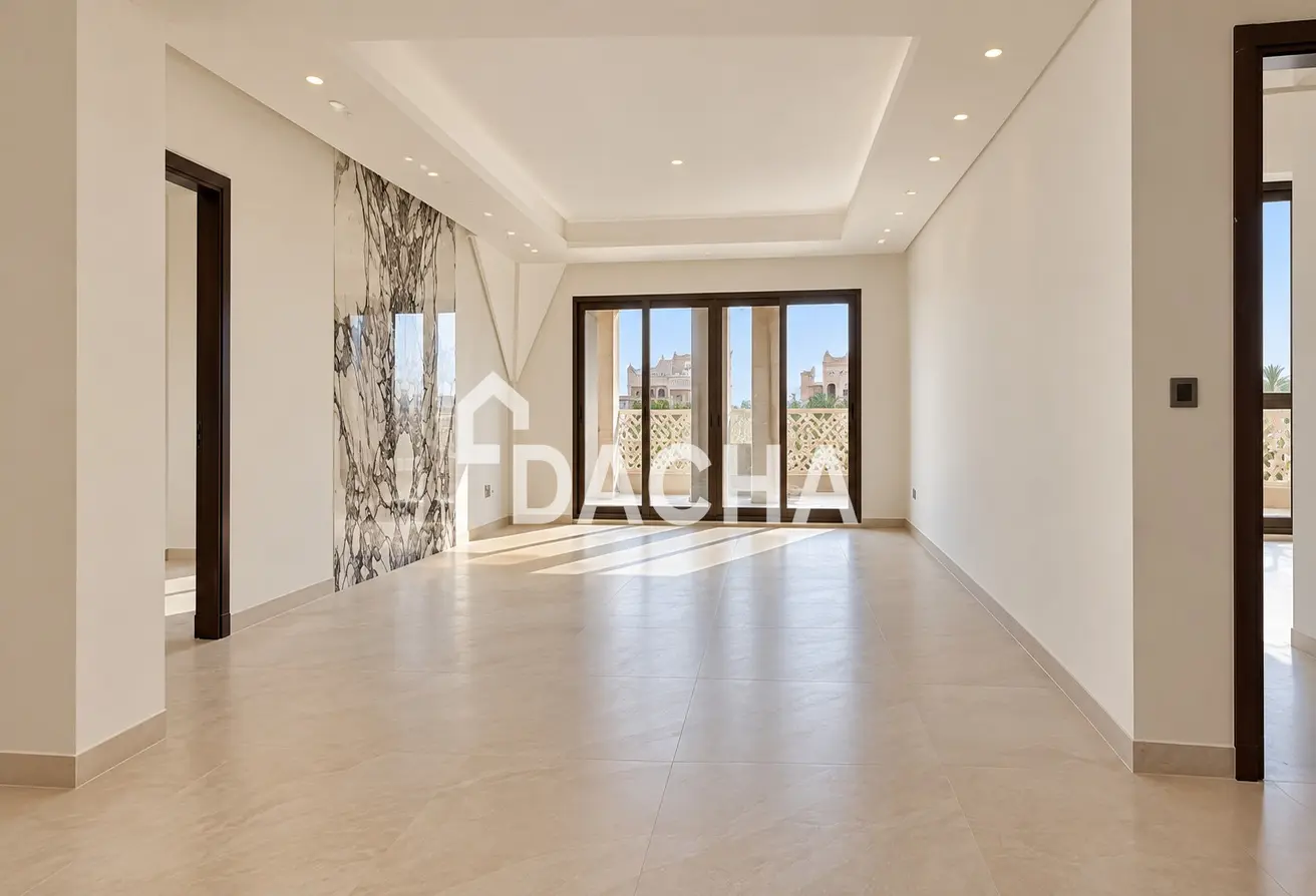 156002618 - Property Main Image